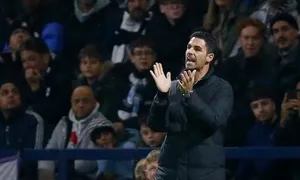 Arteta: 'Chỉ trích trọng tài là một phần của bóng đá' Arteta: 'Chỉ trích trọng tài là một phần của bóng đá'