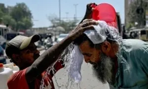 Nắng nóng chớm hè thử thách giới hạn sinh tồn ở Ấn Độ, Pakistan Nắng nóng chớm hè thử thách giới hạn sinh tồn ở Ấn Độ, Pakistan