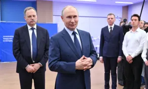 Ông Putin ca ngợi Elon Musk, so sánh với 'cha đẻ' chương trình không gian Liên Xô Ông Putin ca ngợi Elon Musk, so sánh với 'cha đẻ' chương trình không gian Liên Xô