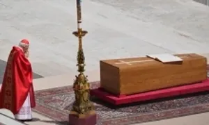 Ngày Vatican tiễn đưa Giáo hoàng Francis Ngày Vatican tiễn đưa Giáo hoàng Francis