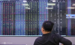 Cần lưu ý gì khi đầu tư cổ phiếu mới lên sàn? Cần lưu ý gì khi đầu tư cổ phiếu mới lên sàn?
