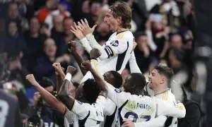 Modric trì hoãn kiểm tra y tế ở Milan Modric trì hoãn kiểm tra y tế ở Milan