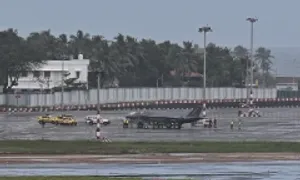 Tiêm kích F-35 Anh suýt cạn nhiên liệu khi bay biển Tiêm kích F-35 Anh suýt cạn nhiên liệu khi bay biển