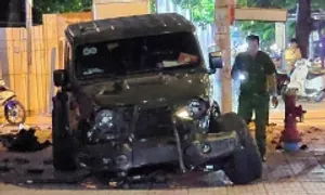Người đàn ông trình diện, nhận là tài xế xe Jeep tông 2 mẹ con tử vong Người đàn ông trình diện, nhận là tài xế xe Jeep tông 2 mẹ con tử vong