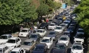 Dòng người sơ tán khỏi Tehran giữa xung đột với Israel