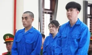 Ba án tử hình cho nhóm vận chuyển ma tuý về TP HCM Ba án tử hình cho nhóm vận chuyển ma tuý về TP HCM