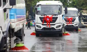 Hà Nội sử dụng loạt xe vệ sinh môi trường mới Hà Nội sử dụng loạt xe vệ sinh môi trường mới