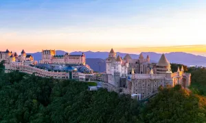 Chủ quản Bà Nà Hills lãi hơn tỷ đồng mỗi ngày Chủ quản Bà Nà Hills lãi hơn tỷ đồng mỗi ngày