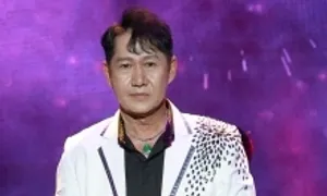 Sỹ Ben 'Mưa bụi' tái xuất sau bạo bệnh Sỹ Ben 'Mưa bụi' tái xuất sau bạo bệnh
