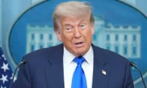 Ông Trump kêu gọi người ủng hộ đừng phí sức vì 'hồ sơ Epstein' Ông Trump kêu gọi người ủng hộ đừng phí sức vì 'hồ sơ Epstein'