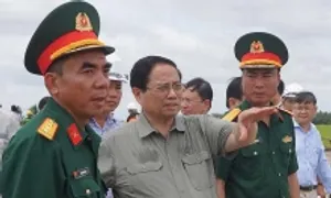 Thủ tướng yêu cầu thông xe cao tốc Châu Đốc - Sóc Trăng sớm 6 tháng