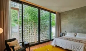 Giảm nắng cho nhà hướng Tây nhờ gạch bông gió