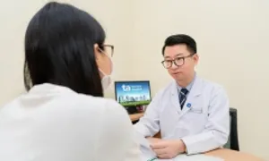 Một thai dị tật có giữ được thai còn lại không?