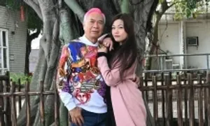 Lý Long Cơ: 'Không ai cản được chuyện tình tôi' Lý Long Cơ: 'Không ai cản được chuyện tình tôi'