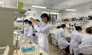 Điểm chuẩn Đại học Dược Hà Nội từ 20 đến 24,5 Điểm chuẩn Đại học Dược Hà Nội từ 20 đến 24,5