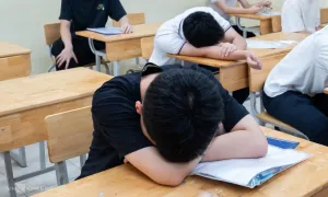 Bỏ đình chỉ học, kỷ luật nặng nhất với học sinh là viết bản kiểm điểm