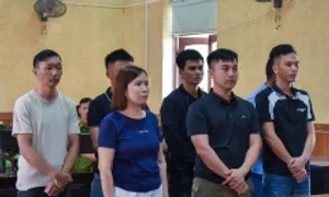 7 người tổ chức cho 17 công dân Trung Quốc nhập cảnh Việt Nam trái phép